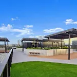 Canberra City - Parking - Self Check-In - Pool